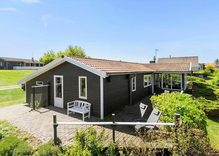 8588-glesborg-havneovej-9 * Glesborg